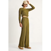 Shade Kadın Yanları Bağlamalı Crop Beli Lastikli Yüksek Bel Pantolonlu Bürümcük Takım 8075 60284110 - Yeşil Shade Kadın Yanları Bağlamalı Crop Beli Lastikli Yüksek Bel Pantolonlu Bürümcük Takım 8075 60284110 - Yeşil