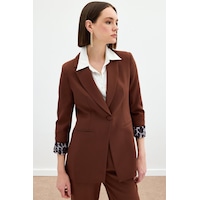 Sateen Mono Yaka Klasik Ceket - Kahve Sateen Mono Yaka Klasik Ceket - Kahve