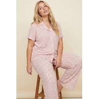 Siyah İnci Büyük Beden Battal Boy Düğmeli Örme Pijama Takım 8016 Beyaz Somon Leopar Siyah İnci Büyük Beden Battal Boy Düğmeli Örme Pijama Takım 8016 Beyaz Somon Leopar