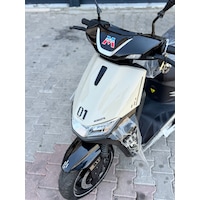 Mobilette Tiger 12000 2024 Elektirikli Motosiklet Krem Mobilette Tiger 12000 2024 Elektirikli Motosiklet Krem