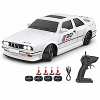 Oyuncak Bmw E30 Drift Araba 4x4 Uzaktan Kumandalı Araba 2.4ghz Şarjlı Led Işıklı 15 Km Hız Araba Beyaz Oyuncak Bmw E30 Drift Araba 4x4 Uzaktan Kumandalı Araba 2.4ghz Şarjlı Led Işıklı 15 Km Hız Araba Beyaz