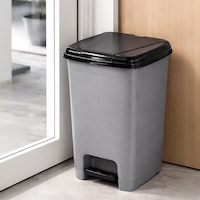 Porsima 0122 Pedallı Metalize Banyo Mutfak Çöp Kovası Siyah Kapaklı Slim Pedallı Çöp Kovası 40 Litre Siyah Porsima 0122 Pedallı Metalize Banyo Mutfak Çöp Kovası Siyah Kapaklı Slim Pedallı Çöp Kovası 40 Litre Siyah
