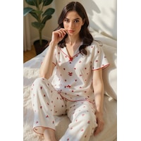 Bella Notte Pamuklu Kiraz Desenli V Yaka Pijama Takımı Kırmızı Bella Notte Pamuklu Kiraz Desenli V Yaka Pijama Takımı Kırmızı