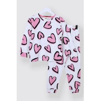 Zuzunga Kalp Desenli Fitilli İnterlok Kumaş %100 Pamuk Kız Çocuk Pijama Takımı Beyaz Zuzunga Kalp Desenli Fitilli İnterlok Kumaş %100 Pamuk Kız Çocuk Pijama Takımı Beyaz