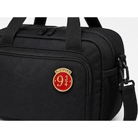 Harry Potter Peron 9¾ Temalı Kırmızı Gold Koleksiyonluk Rozet Hediye Gri Harry Potter Peron 9¾ Temalı Kırmızı Gold Koleksiyonluk Rozet Hediye Gri