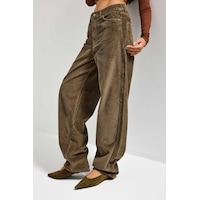 it's basic Kadın Haki Renk Cindy 26w5-82 Skater Fit Bol Kesim Kalın Fitilli Velvet Kadife Kumaş Pantolon