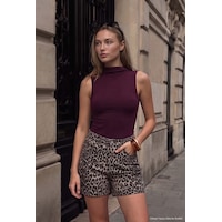 Kadın Leopar 1w6-26 Midi Relax Fit Denim Şort Kadın Leopar 1w6-26 Midi Relax Fit Denim Şort