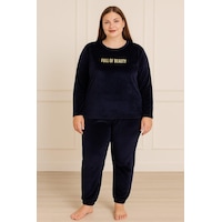 Pemilo Kadın Büyük Beden 13212 Kadife Pijama Takımı Lacivert Lacivert Pemilo Kadın Büyük Beden 13212 Kadife Pijama Takımı Lacivert Lacivert