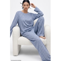 Siyah İnci Leopar Baskılı Örme Pijama Takım 8078 Mavi Leopar Siyah İnci Leopar Baskılı Örme Pijama Takım 8078 Mavi Leopar