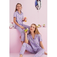 Siyah İnci Lisanslı %100 Pamuk Çok Renkli Düğmeli Pijama Takım Hk055 Lila Siyah İnci Lisanslı %100 Pamuk Çok Renkli Düğmeli Pijama Takım Hk055 Lila
