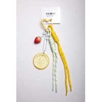 Standart Sarı Limon Ve Çilek Detaylı Çoklu Objeli Tasarım Charm Anahtarlık Standart Sarı Limon Ve Çilek Detaylı Çoklu Objeli Tasarım Charm Anahtarlık