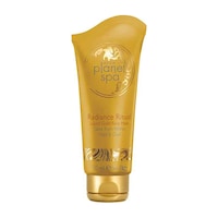 Avon Radiance Sıvı Altın Soyulabilir Yüz Maskesi 50 ML Avon Radiance Sıvı Altın Soyulabilir Yüz Maskesi 50 ML