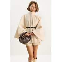 Shade Kadın Buklet Kumaş Araboy Kemerli Kaşe Panço 8014 60284101 - Bej Shade Kadın Buklet Kumaş Araboy Kemerli Kaşe Panço 8014 60284101 - Bej
