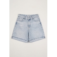 it's basic Kadın Ice 4s6-3 Relax Fit Bol Kesim Duble Paça Denim Şort Ice Rengi it's basic Kadın Ice 4s6-3 Relax Fit Bol Kesim Duble Paça Denim Şort Ice Rengi