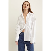 Never More Omuzda Boncuk Detaylı Oversize Gömlek Beyaz