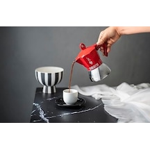 - Moka Exclusive İndüksiyon: 4 Cups Ocak Üstü Espresso Pişirici - 200ml - Kırmızı Renk - Alt Hazne: Dış Paslanmaz Çelik İç Alüminyum - İndüksiyon Ocak Türleri İçin Uygundur Aeropress