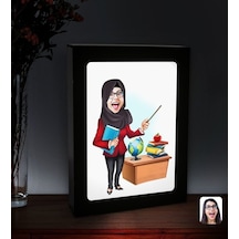 Kişiye Özel Tesettürlü Kadın Öğretmen Karikatürlü Led Işıklı Ahşa (508326810)