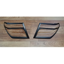 Ducki Navara D40 2005-2010 Far Çerçevesi Tip2 Siyah