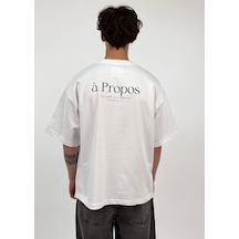 Zaee À Propos Minimal Baskılı Oversize Tişört Beyaz
