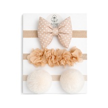 3'lü Bebek Bandana Seti Fiyonk- Ponpon- Çiçek Ekru Ponpon - Camel Kalpli Fiyonk- Camel Çiçek Ekru Ponpon - Camel Kalpli Fiyonk- Camel Çiçek
