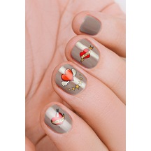 Kırmızı Kalpler Tırnak Dövmesi Tırnak Tattoo Nail Art