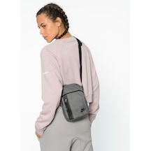 Nike Tech Cross-body Askılı Postacı Çapraz Çanta Gri Siyah Ba5268-021-v3 - Gri