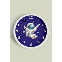 Astronot Tasarımlı Modern Çocuk Odası Duvar Saati - 42cm - Önü Camlı Beyaz Kasa - Sessiz Mekanizma Beyaz