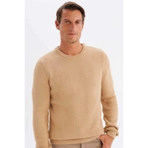 DeFacto Bej Standart Fit Normal Kesim Bisiklet Yaka Dokulu Triko Kazak C8814AX24WNBG155