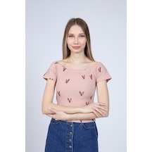 Neslice Kadın Madonna Yaka T-Shirt