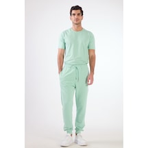 Mint Yeşili