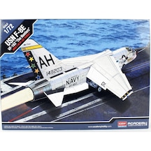 Academy 12521 1/72 Ölçek, Usn F-8e Vf-162 The Hunters Savaş Uçağı, Plastik Model Kiti-49183