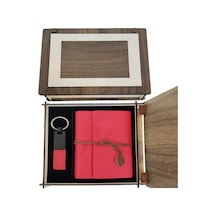 Şık Kırmızı Deri Defter Ve Anahtarlık Seti 18x17 Cm Ahşap Kutuda