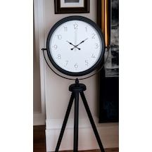 Pure Black Tripod Ayaklı Saat Çok Renkli