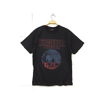 Stranger Things Dizi - Film Baskılı Unisex %100 Pamuk Siyah T-shirt SIYAH