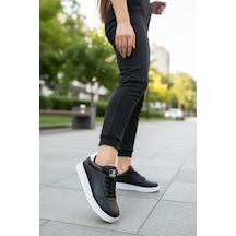 Enoch Kadın Spor Ayakkabı Delikli Detaylı Ve Hafif Comfort Düz Tabanlı Günlük Sneaker Siyah Beyaz