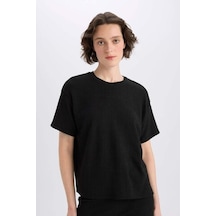 DeFacto Relax Fit Bisiklet Yaka Basic Düz Bürümcük Kısa Kollu Siyah Tişört C3843AX25SPBK81 Siyah DeFacto Relax Fit Bisiklet Yaka Basic Düz Bürümcük Kısa Kollu Siyah Tişört C3843AX25SPBK81 Siyah