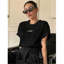 Kadın Siyah Classical Ön Baskılı Oversize T-shirt SIYAH
