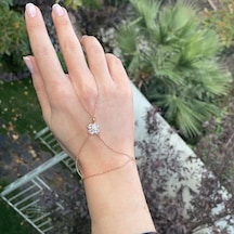 Zirkon Taşlı Yonca Rose Gold Kaplama 925 Ayar Gümüş Şahmeran Gümüş