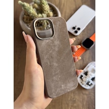 Apple iPhone 15 Uyumlu Kadife Yüzeyli Magsafe Uyumlu Premium Kılıf Soocase691 Kahverengi