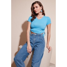 Lela Slim Fit V Yaka Yanları Büzülebilir Bayan Bluz 5864011 Mavi