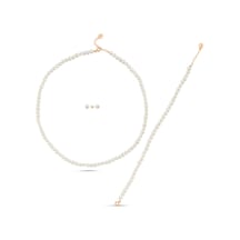 4,5 Mm Doğal İnci Sıralı Kolye Bileklik Küpe Üçlü Set 40 Cm Gümüş 4,5 Mm Doğal İnci Sıralı Kolye Bileklik Küpe Üçlü Set 40 Cm Gümüş