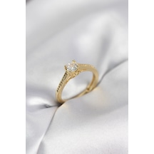 Tek Taş Gold Renk Zirkon Taşlı Model Kadın Yüzük Karışık