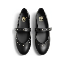 Ne&ve Shoes Siyah Deri Pim Detaylı Yuvarlak Burunlu Kadın Günlük Babet