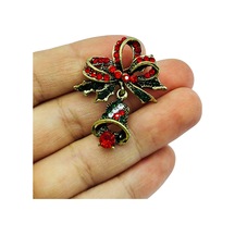 Kristal Taşlı Noel Çanı Ve Fiyonk Broş Vintage Yılbaşı Temalı Şık Aksesuar Çok Renkli