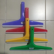 Madi Büyük Cam Sil 2 Adet Gönderilir Karışık Renk Ağız Kısmı 33cm Çok Renkli