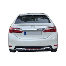 Toyota Corolla Uyumlu Arka Difüzör Egzoz Görünüm Reflektörlü Amg Dizayn