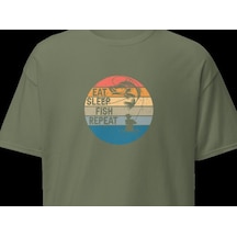 Wildstyle Retro Balık Gün Batımı Vintage Balıkçılık Deniz Baskılı Unisex Bisiklet Yaka Pamuklu Tişört Haki