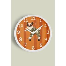 Güneş Gözlüklü Kaykay Yapan Sevimli Köpek Çocuk Odası Modern Duvar Saati - 35cm - Önü Camlı Beyaz