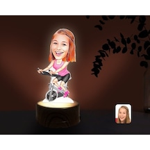 Kişiye Özel Kadın Fitness Sporcusu Karikatürlü Dekoratif 3D Biblo