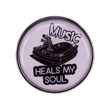 Yun Jıe Yan Hip Hop Rapçi Rock Band Rozetleri - Müzisyen Logolu Metal Pin, Fan Hediyesi Cnimitasyon Rodyumlucam İmitasyon Rodyumlu